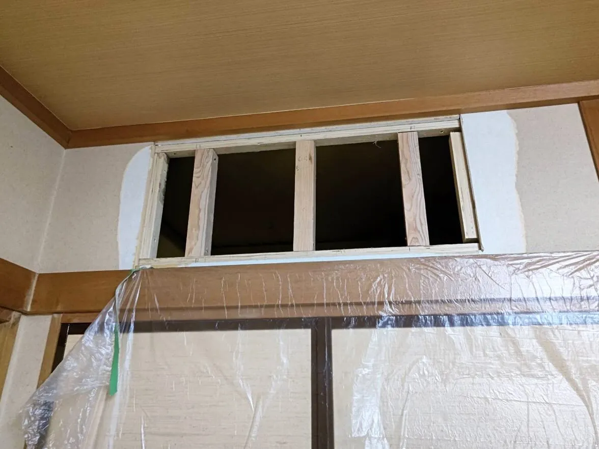 鹿児島市でビルトインエアコンから壁掛けエアコンに変更して設置...